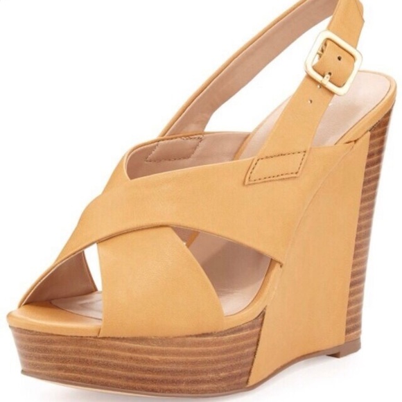 Charles David Leather Platform Wedge Sandals - Picture 1 of 6